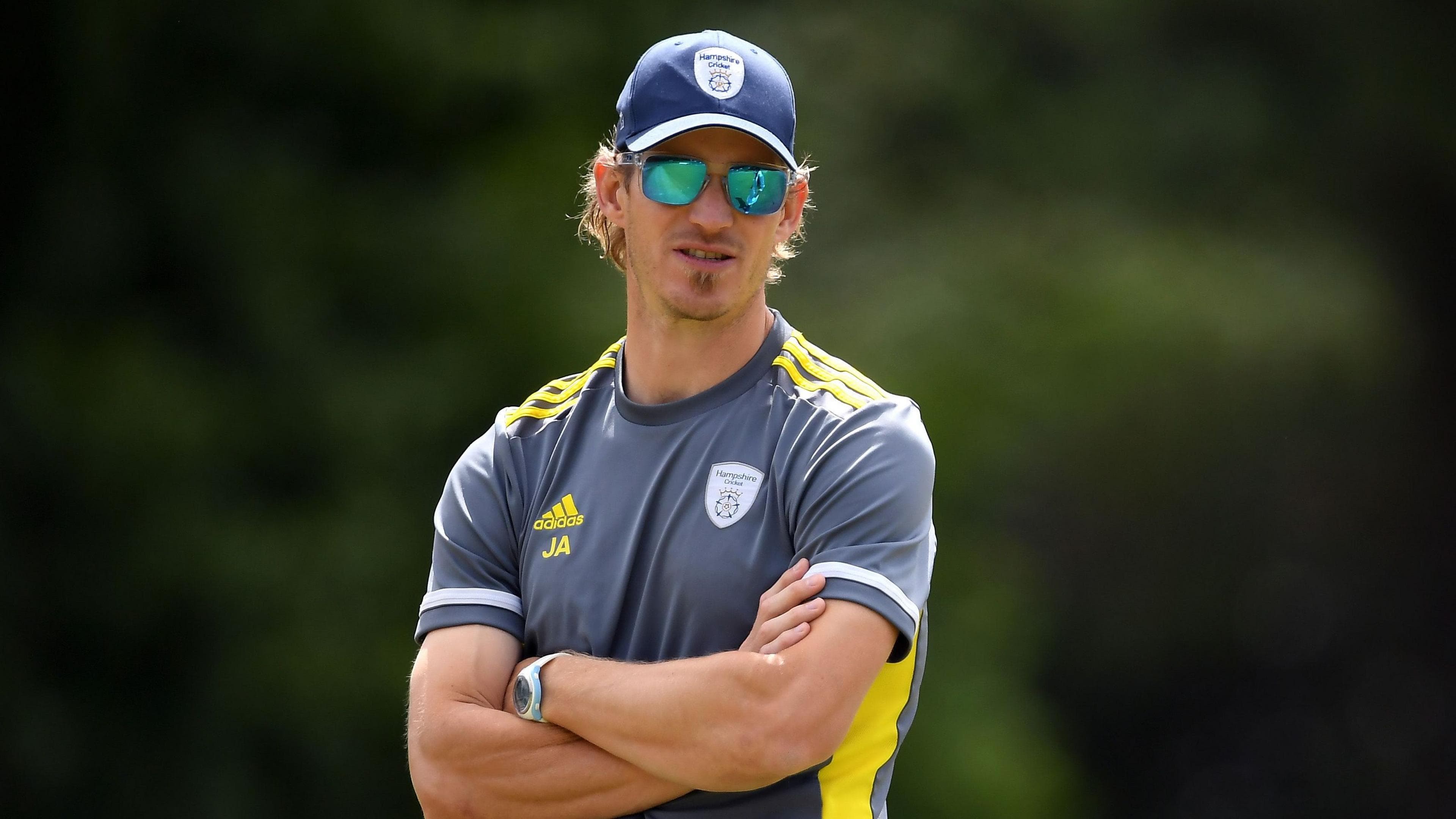 Jimmy Adams, Hampshire cricket stalwart, departs after 25 years to coach in Australia