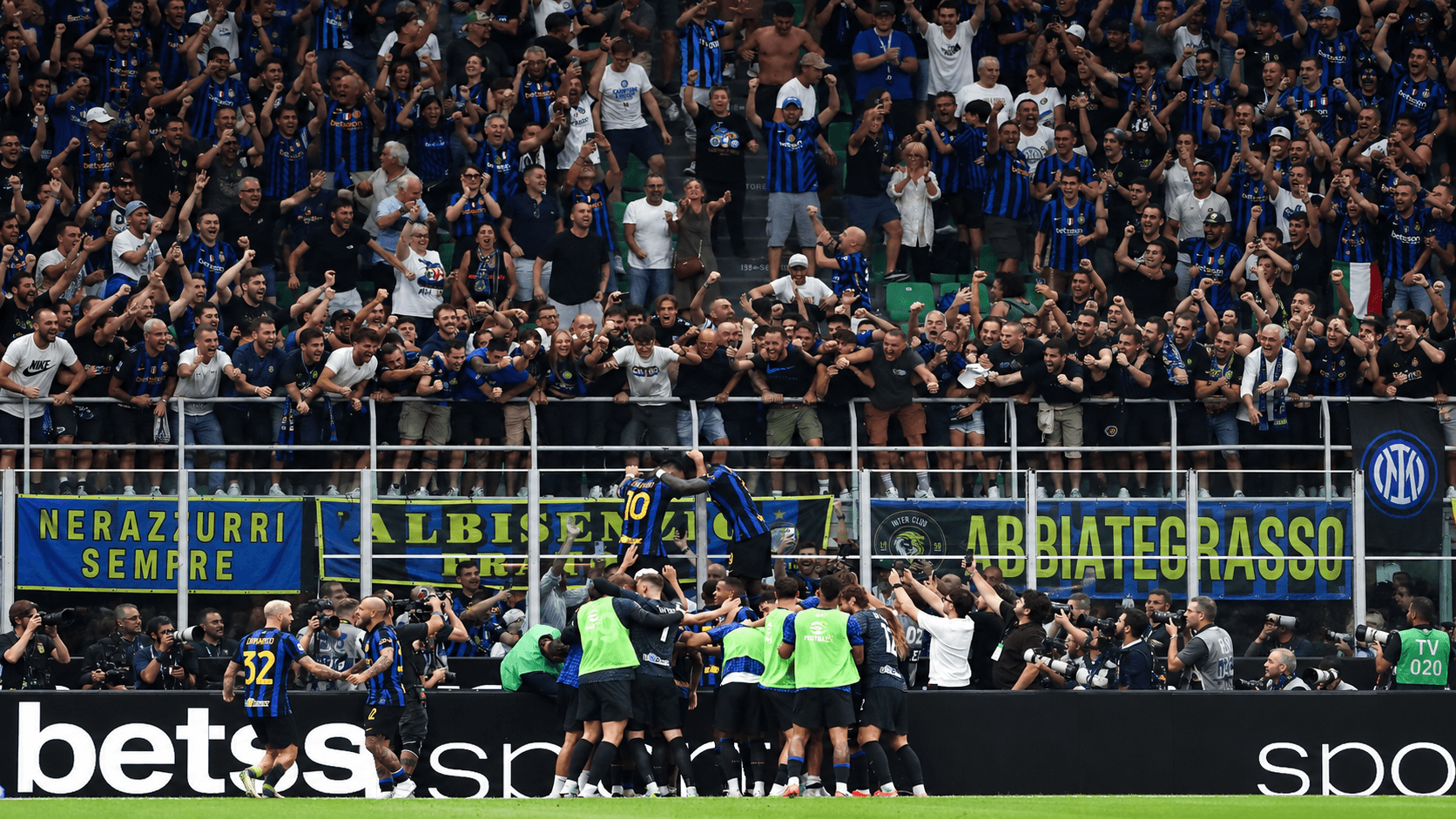 Inter Complete Stunning Comeback To Beat Napoli Late